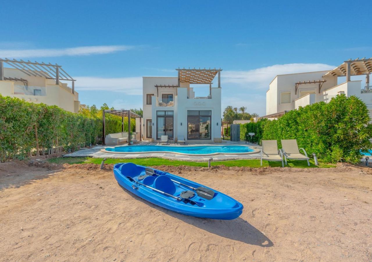 Fab 4br In Cyan El Gouna Private Garden, Heated Pool And Private Lagoon Access Vila *